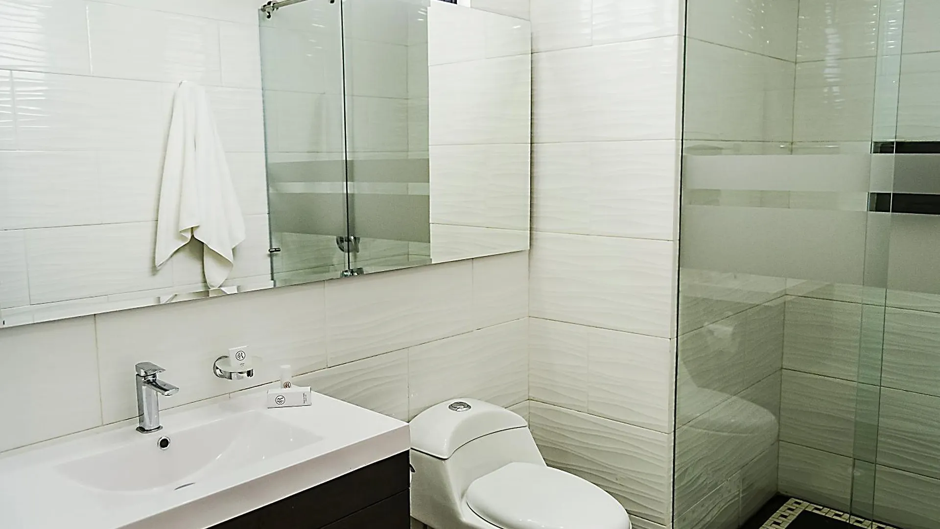 בוגוטה Hotel Regency Boutique La Feria 4*,