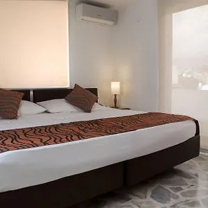 Flamingo 3* Cali